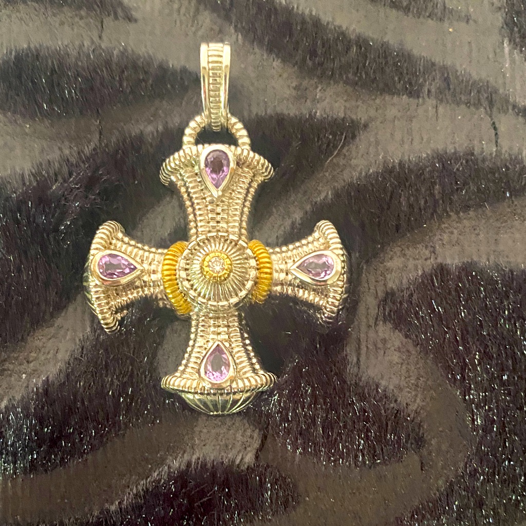 Gorgeous Judith Ripka 18k And Stainless Steel Maltese Cross Pendant